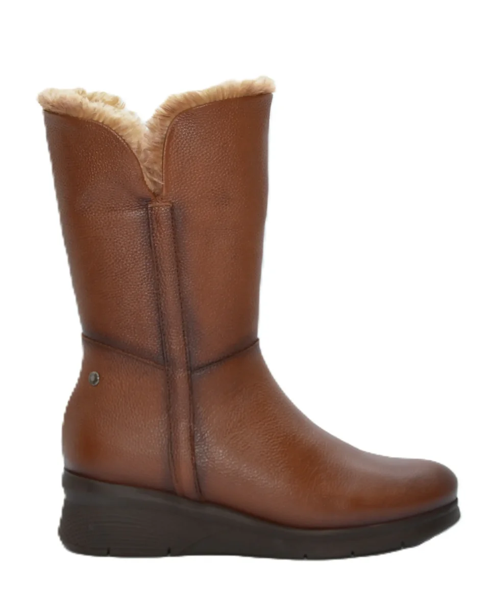 BOTA CUÑA MUJER COLOR CUERO 7621