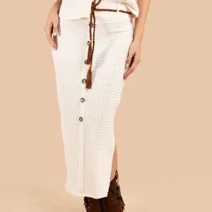 Falda color beige con textura y lazo con borlas 105831