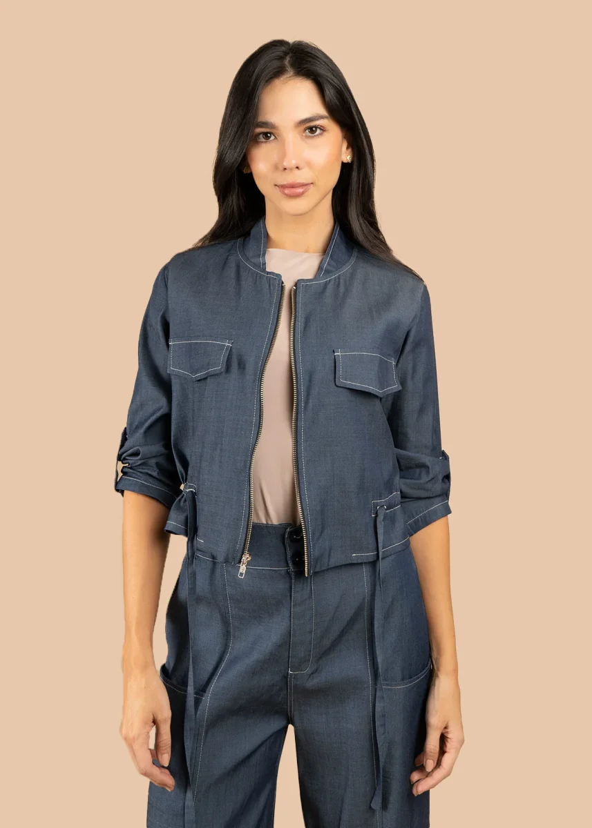 Chaqueta color azul tipo denim 106593
