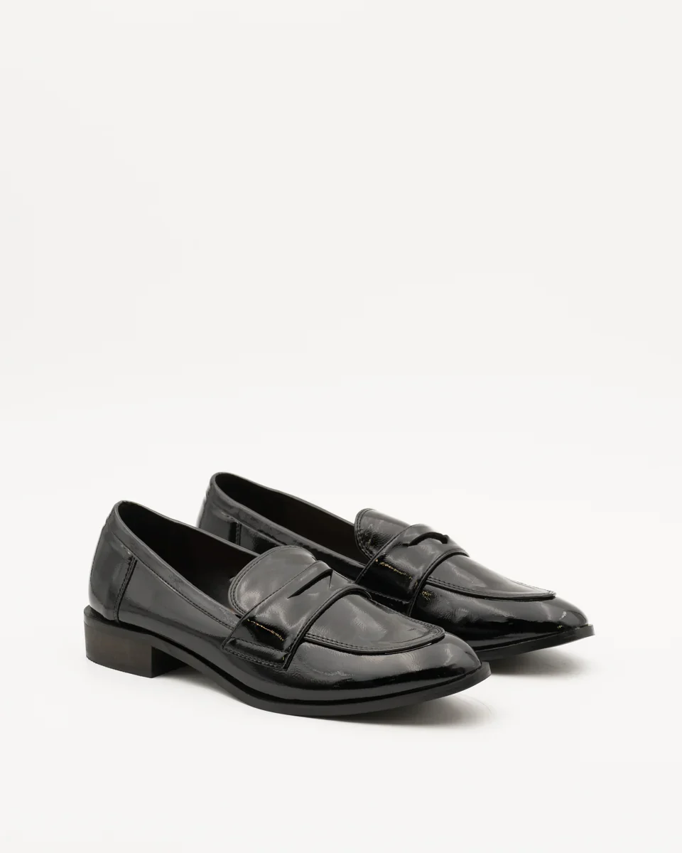 ZAPATO MOCASIN CHAROL NEGRO CF3360